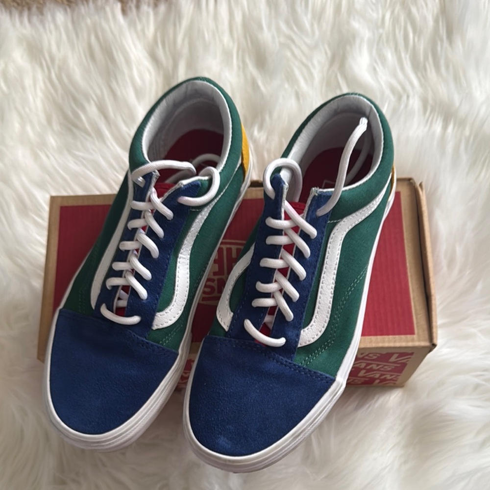 Vans Yacht Club Blue and Green Sneakers